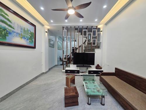 CHỈ 4 TỶ! DTSD 108m2, Mặt Tiền Vườn Lai, Hẻm Thông, Tân Phú